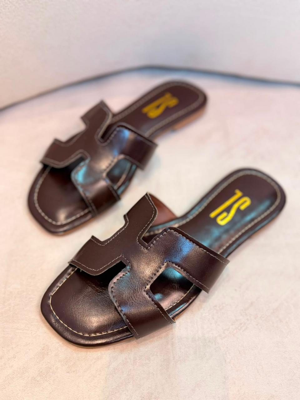 Slide H Café